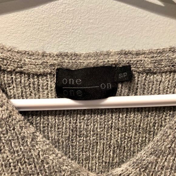 ⭐️2 for $30⭐️ One on One Sweater - Picture 8 of 8